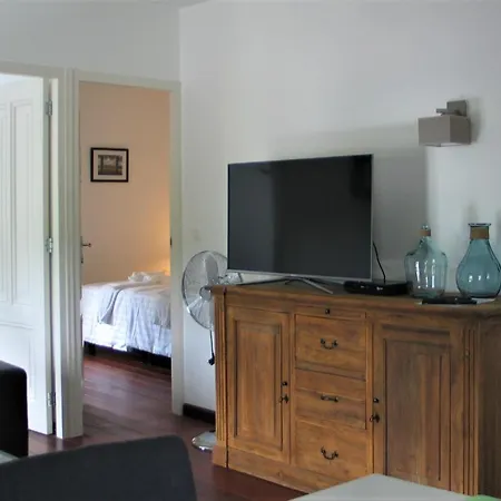 Le Baron Apartment *
